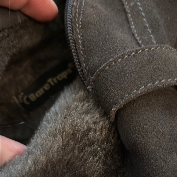 Baretraps Brown Winter Boots with Fur Lining and Buckles size 6.5 - Picture 4 of 8